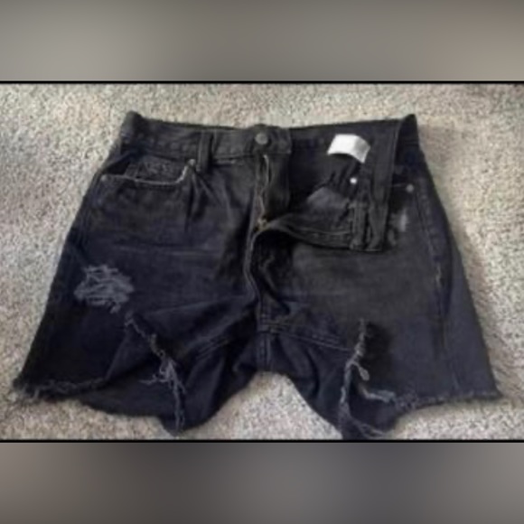 Old Navy High-Waisted Slouchy Ripped Black Jean Shorts 6 - Picture 3 of 4
